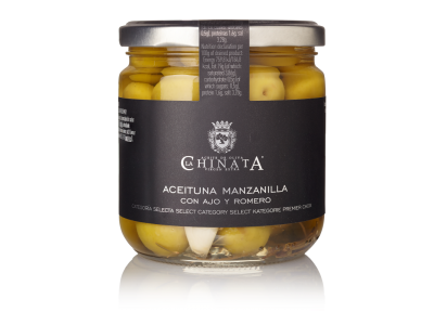 Olijven Manzanilla met look en rozemarijn