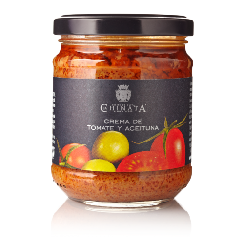Tapenade van olijven en tomaten